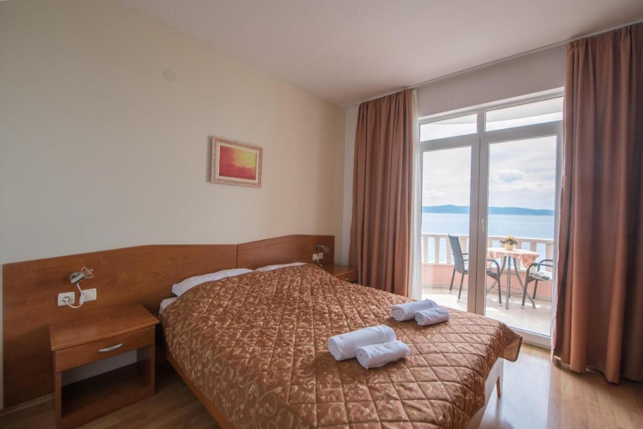 Villa Sunce Подгора Экстерьер фото